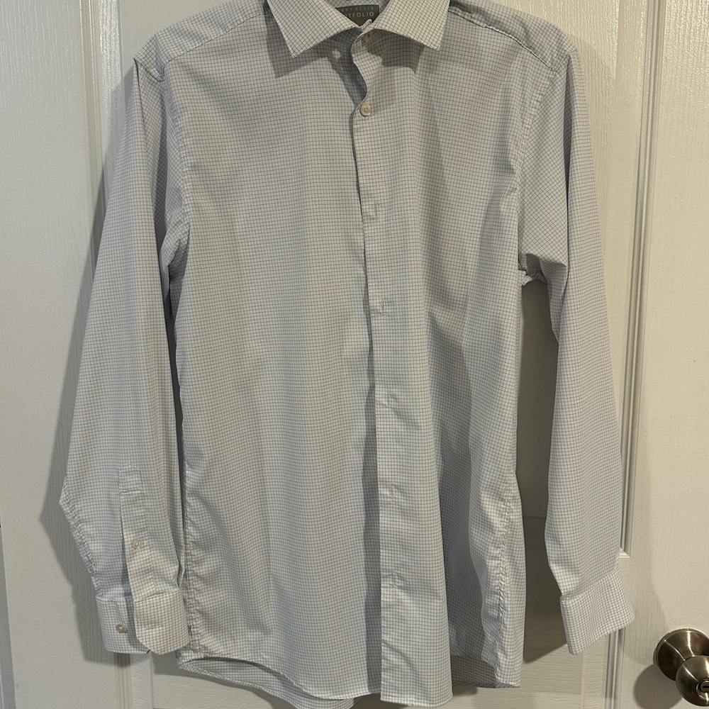 Men's Classic White and Blue Lined Dress Shirt